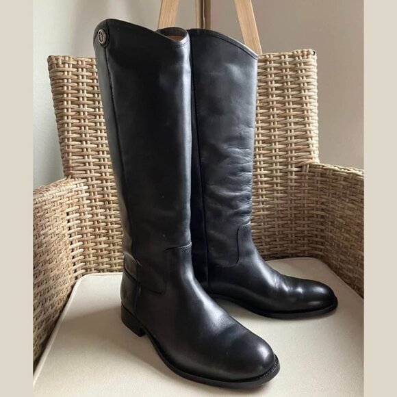 NEW Frye, black leather The Melissa Button 2 boots, size 6.5